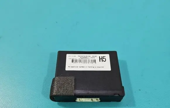 Lexus CT 200H Central body control module 89784-76040 IMPRK1523995