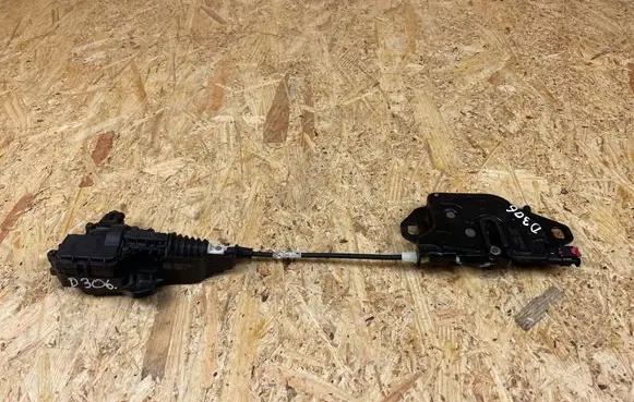 Tesla Model 3 Engine bonnet/hood lock/catch 164307100A 150039700E