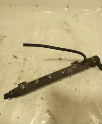 Hyundai Santa Fe Fuel main line pipe 0445214085 3140027400
