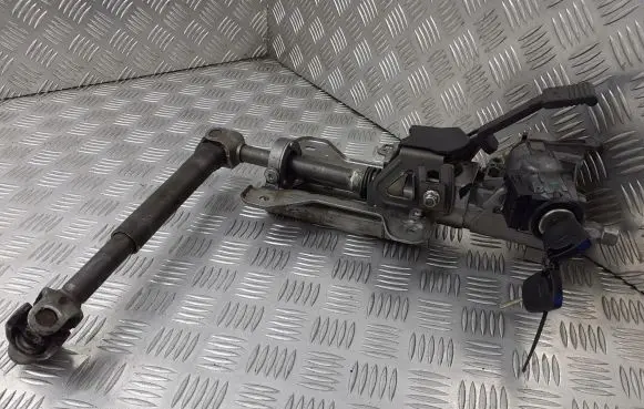 Ford Fiesta Steering wheel axle