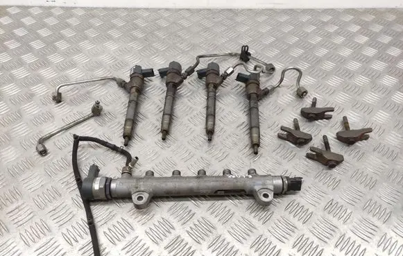 Hyundai i30 Fuel injection system set 314002A410 338002A400