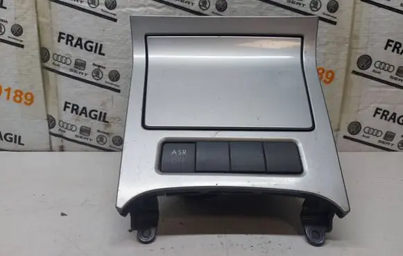 Volkswagen Golf V Car ashtray 857961 VAP2190