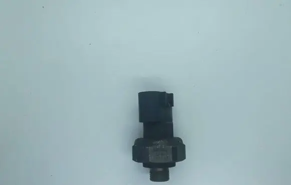 Toyota Corolla Verso E121 Air conditioning (A/C) pressure sensor 4990007141