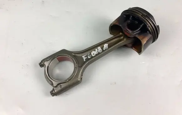 Mini Cooper Countryman F60 Piston with connecting rod 7610223