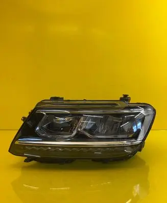 Volkswagen Tiguan Headlight/headlamp 5NB941035D