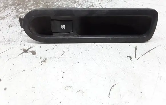Renault Megane II Electric window control switch