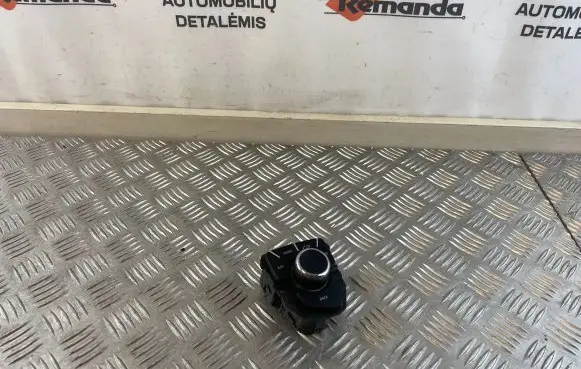 Opel Insignia A Multifunctional control switch/knob 13310066