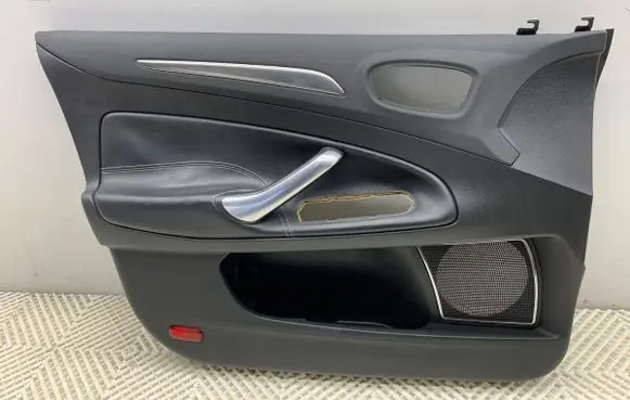 Ford Mondeo MK IV Front door card panel trim 