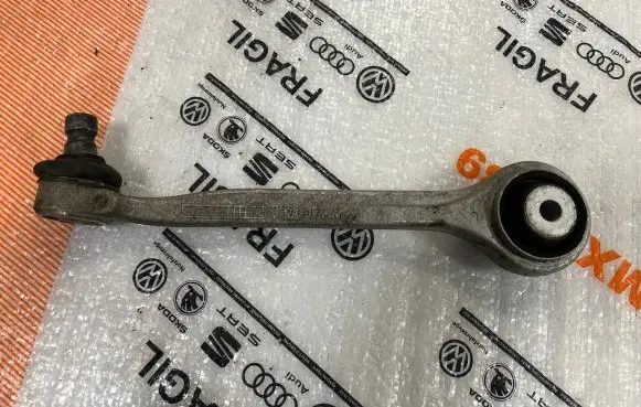 Audi A5 Front lower control arm/wishbone 8W0407509E