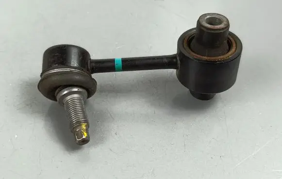 Hyundai Tucson IV NX4 Rear anti-roll bar/stabilizer link 