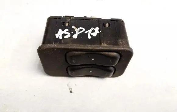 Opel Zafira A Electric window control switch 13363201 90561088