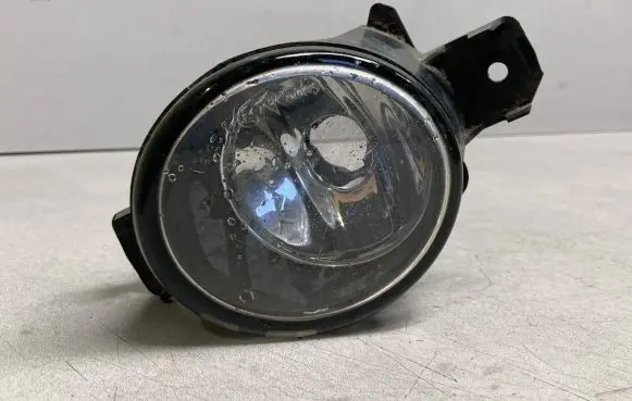 Nissan X-Trail T30 Front fog light 89203571