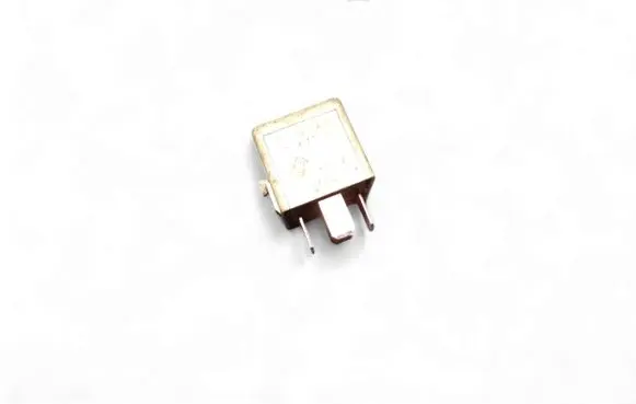 BMW 8 E31 Other relay 12631729004 1729004