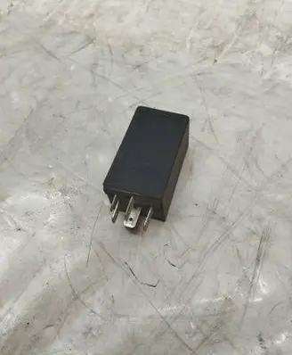 Audi A6 S6 C4 4A Other relay 443955532C