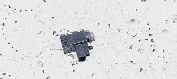 Clutch pedal sensor