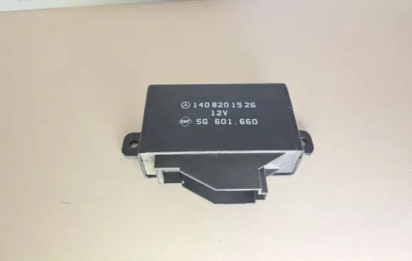 Mercedes-Benz S W140 Seat heating relay 1408201526 601660