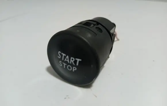 Renault Megane III Engine start stop button switch 506978R M2263