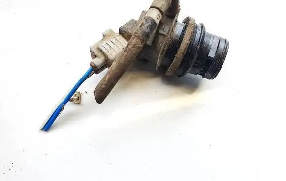 Toyota Previa (XR30, XR40) II Windscreen/windshield washer pump 8533060160