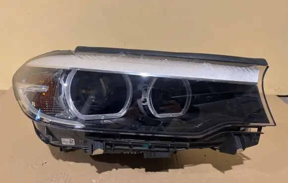 BMW 5 G30 G31 Headlight/headlamp 10391020006 1039102000 7439200
