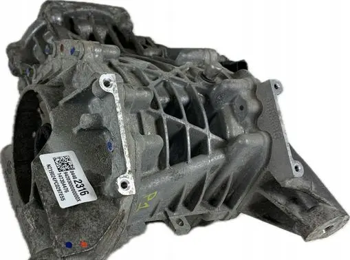 Chevrolet Traverse II Rear axle beam with reductor 84462316