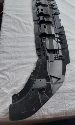 Front bumper skid plate/under tray