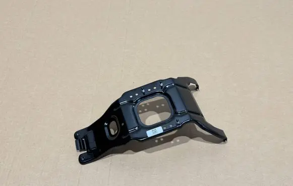 Mercedes-Benz GLE W167 Distronic sensor bracket A1676265300