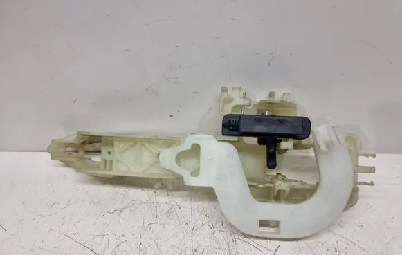 KIA Sportage Rear door exterior handle/bracket 826653W000
