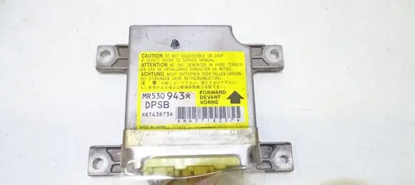 Mitsubishi Pajero Airbag control unit/module 530743