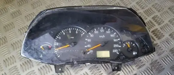 Ford Focus Speedometer (instrument cluster) 98AP10841BC 98AP-10841-BC