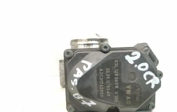 Volkswagen PASSAT B7 Throttle body valve 03L128063R
