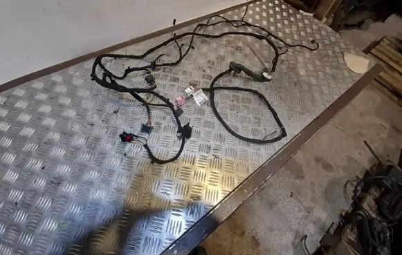 Volkswagen Touareg II Tailgate/trunk wiring harness 7P6971145A