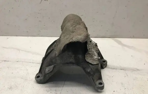 Audi A5 8T 8F Engine mounting bracket 8K0199309BN SE5901