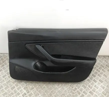 Tesla Model 3 Front door card panel trim 147730291C
