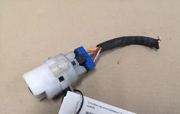 KIA Sorento Ignition lock contact 