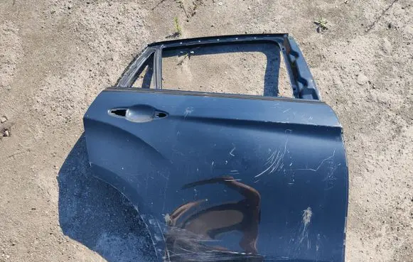 Rear door