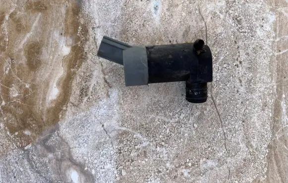 Jaguar XJ X351 Windscreen/windshield washer pump