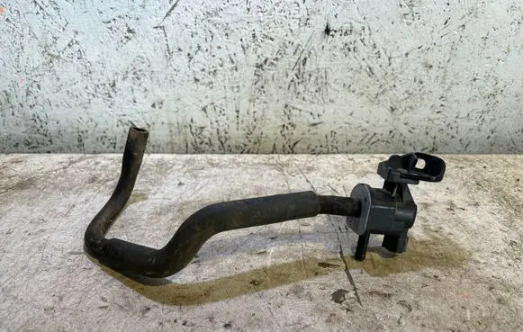Toyota Yaris Vacuum valve HV1362007010 180928