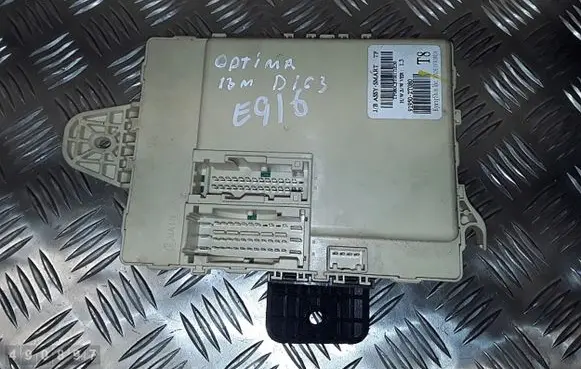 KIA Optima Fuse module 919502t080