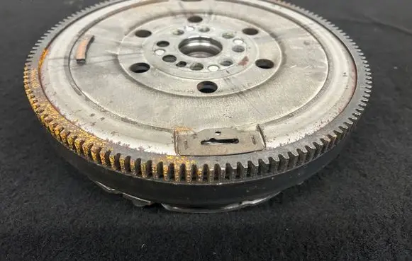 BMW 1 F40 Flywheel 21209454316