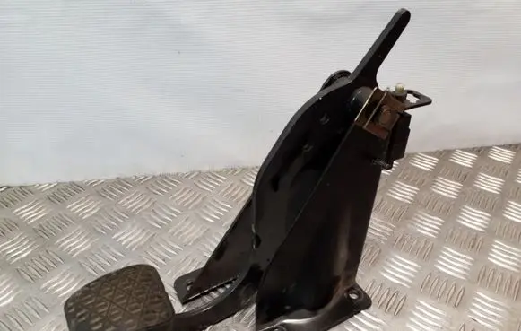 Brake pedal
