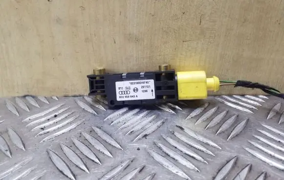 Audi A4 S4 B6 8E 8H Airbag deployment crash/impact sensor 8E0959643A