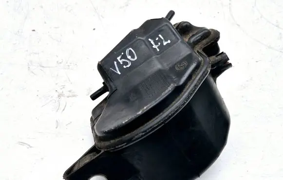 Volvo V50 Vacuum air tank 