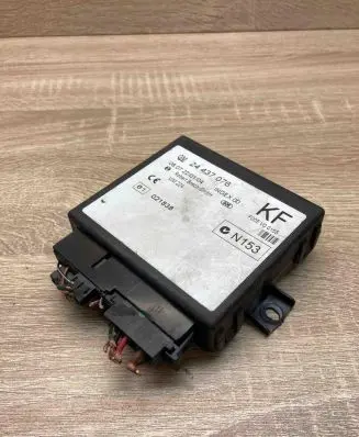Opel Zafira A Comfort/convenience module 24437076 F005V00155