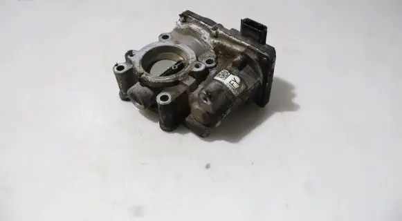 Renault Captur Engine shut-off valve 