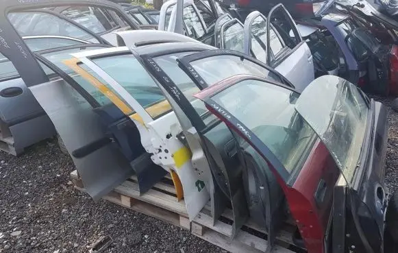 Lexus GS 300 400 430 Front door