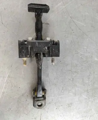 Front door check strap stopper