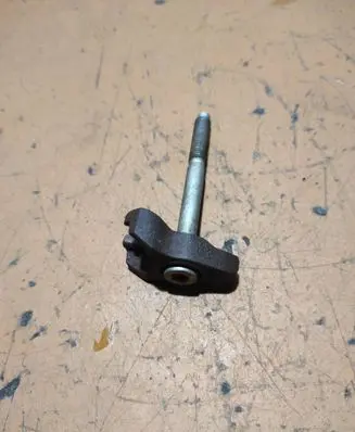 Land Rover Freelander 2 - LR2 Fuel Injector clamp holder 