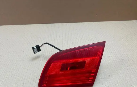 BMW 3 E92 E93 Tailgate rear/tail lights 480822R