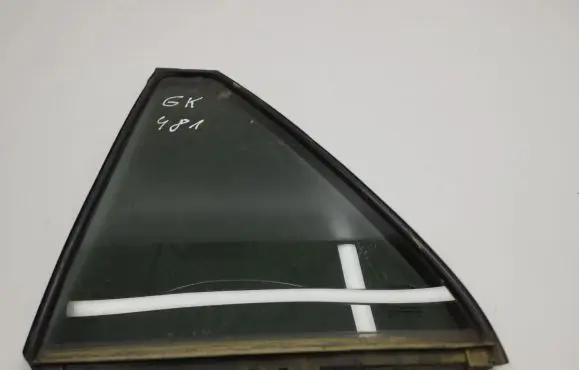 Toyota Avensis T250 Rear vent window glass 