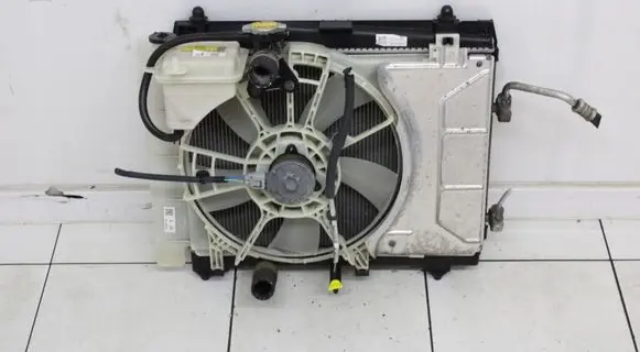Bentley Flying Spur Radiator set 2005R